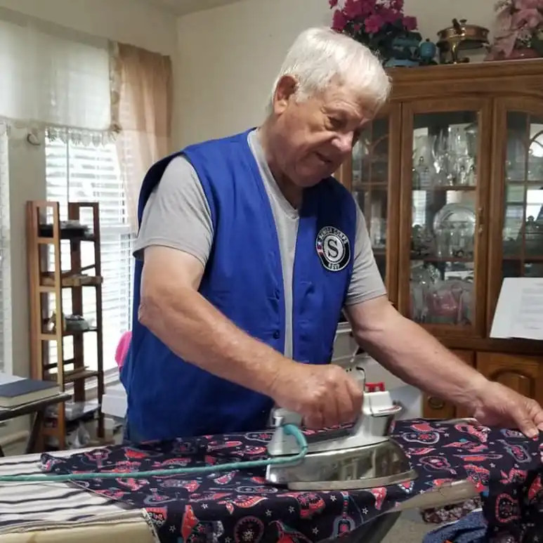 Man volunteering for Americorps RSVP Oklahoma