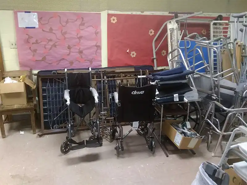 A room full of medical equipment